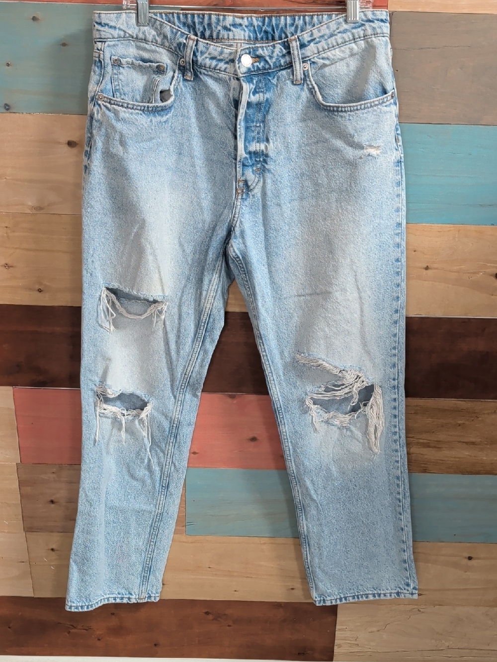 Light Blue Distressed Boyfriend Jeans - Women